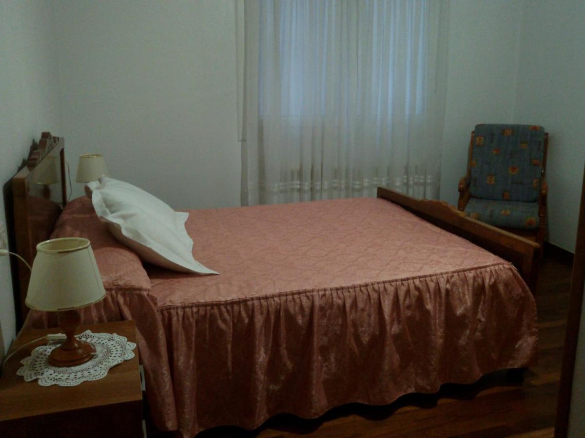 Hostal Pumar سانتياغو دي كومبوستيلا المظهر الخارجي الصورة