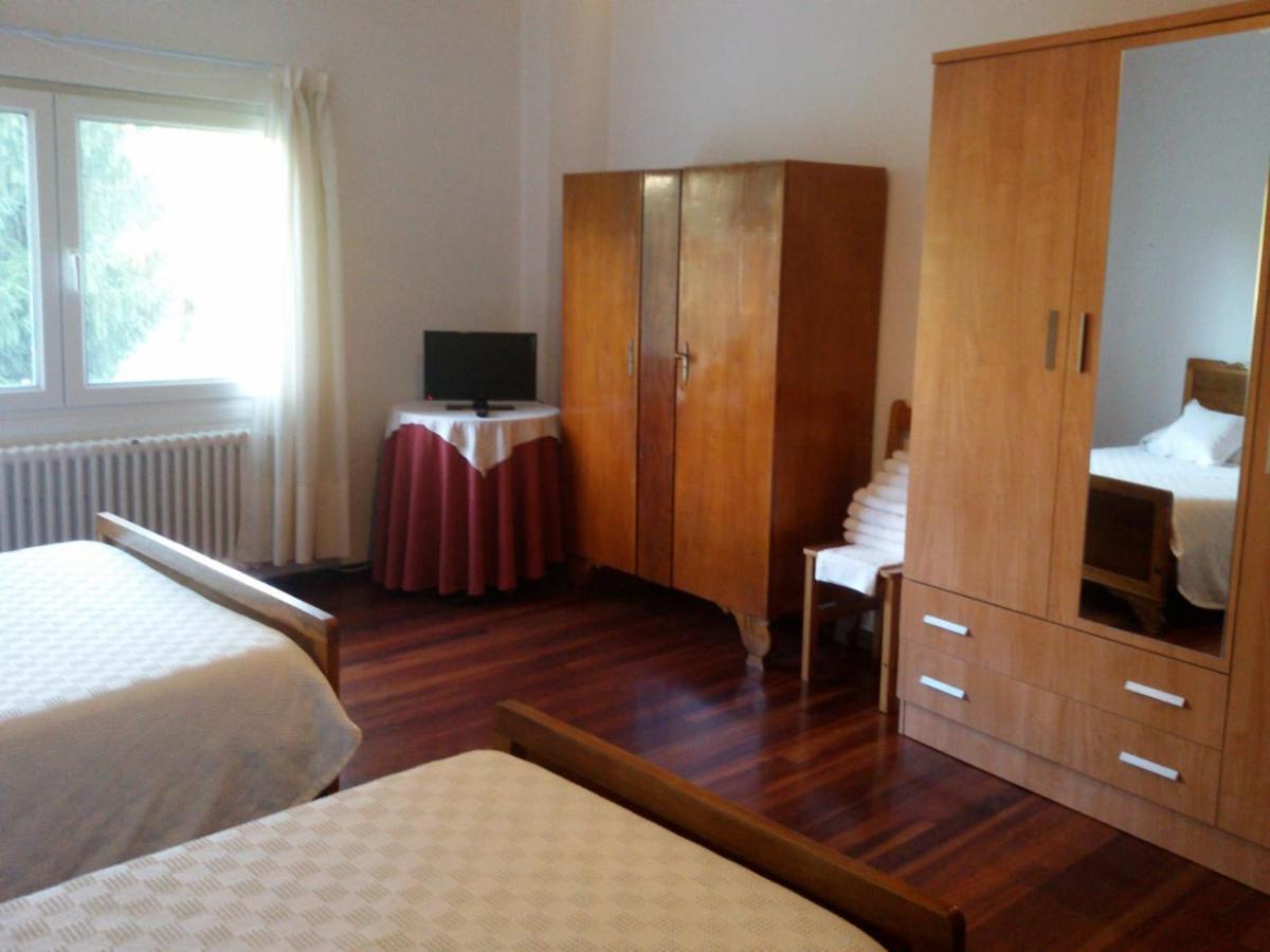 Hostal Pumar سانتياغو دي كومبوستيلا المظهر الخارجي الصورة