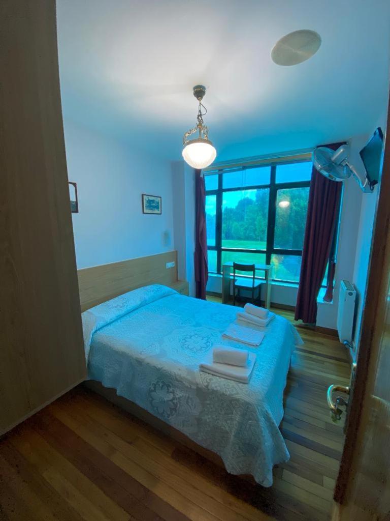 Hostal Pumar سانتياغو دي كومبوستيلا المظهر الخارجي الصورة